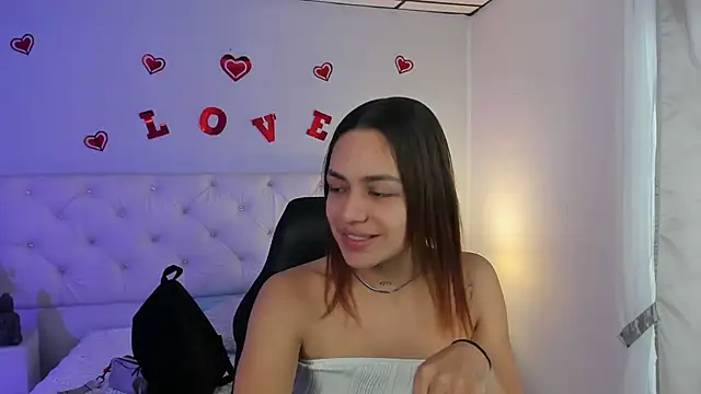 Aron cruz online show from February 18, 1:55 pm