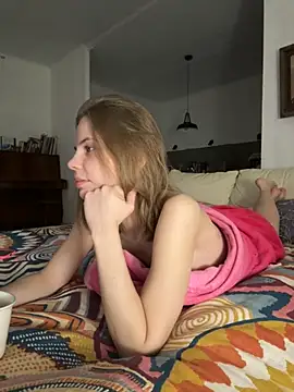 Snapshot of LeyaJohnson chatting on November 24, 3:12 pm LeyaJohnson online show from November 24, 3:12 pm