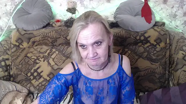 Snapshot of MissBekker chatting on January 21, 10:19 pm MissBekker online show from January 21, 10:19 pm