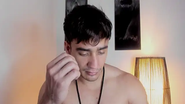 AlexRivera6 online show from October 11, 1:53 pm