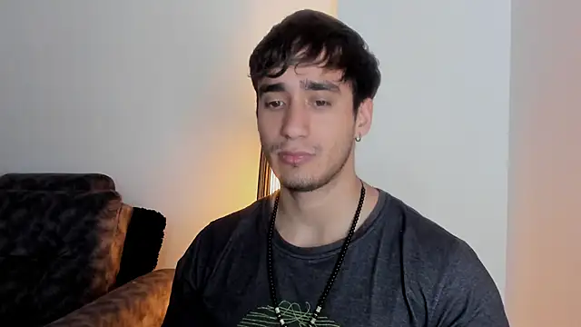 AlexRivera6 online show from November 24, 7:46 pm