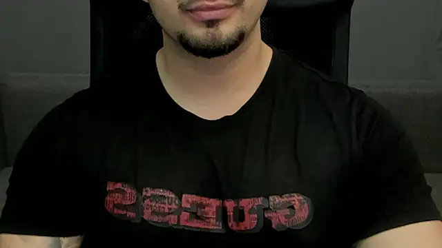 Snapshot of TonyWilcox chatting on February 22, 12:40 pm TonyWilcox online show from February 22, 12:40 pm