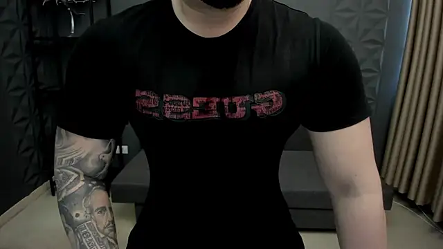 Snapshot of TonyWilcox chatting on February 23, 12:16 pm TonyWilcox online show from February 23, 12:16 pm