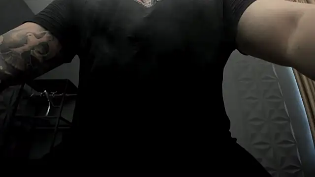 Snapshot of TonyWilcox chatting on February 26, 11:20 am TonyWilcox online show from February 26, 11:20 am