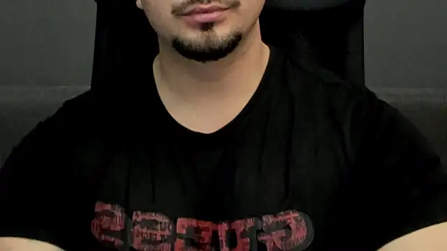 Snapshot of TonyWilcox chatting on February 28, 8:09 am TonyWilcox online show from February 28, 8:09 am