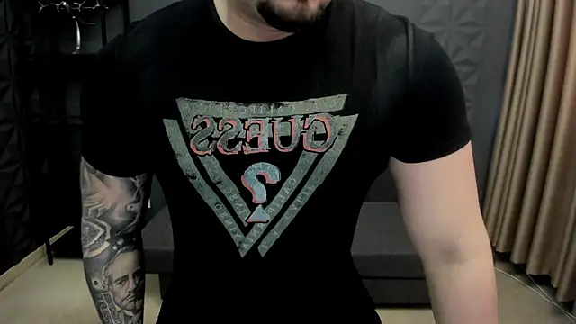 Snapshot of TonyWilcox chatting on March 8, 11:16 am TonyWilcox online show from March 8, 11:16 am