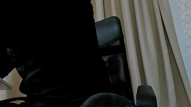 Snapshot of ClintMasters chatting on February 22, 12:19 pm ClintMasters online show from February 22, 12:19 pm