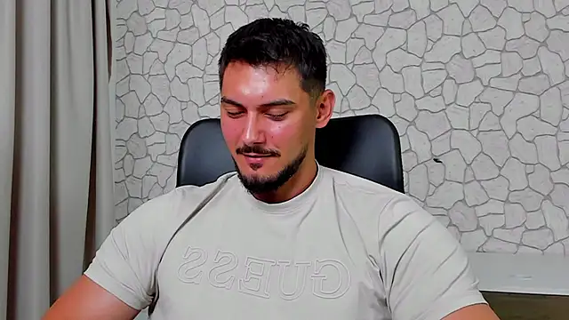 Snapshot of ClintMasters chatting on September 9, 7:19 am ClintMasters online show from September 9, 7:19 am