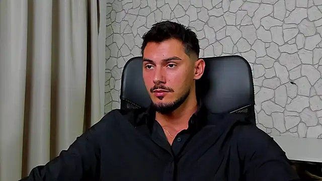 Snapshot of ClintMasters chatting on September 11, 4:45 am ClintMasters online show from September 11, 4:45 am