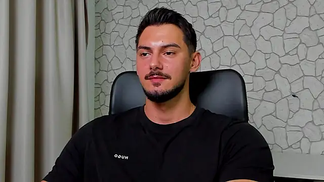 Snapshot of ClintMasters chatting on September 17, 4:25 am ClintMasters online show from September 17, 4:25 am