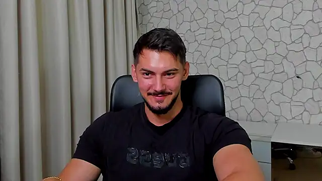 Snapshot of ClintMasters chatting on September 30, 4:06 am ClintMasters online show from September 30, 4:06 am