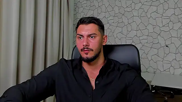 Snapshot of ClintMasters chatting on October 7, 4:42 am ClintMasters online show from October 7, 4:42 am