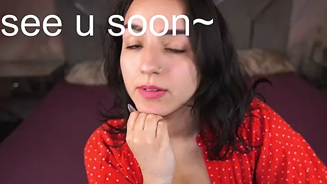 Daphne Moss online show from March 9, 7:59 pm