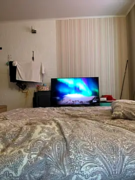 BBWOOW online show from December 1, 8:08 am