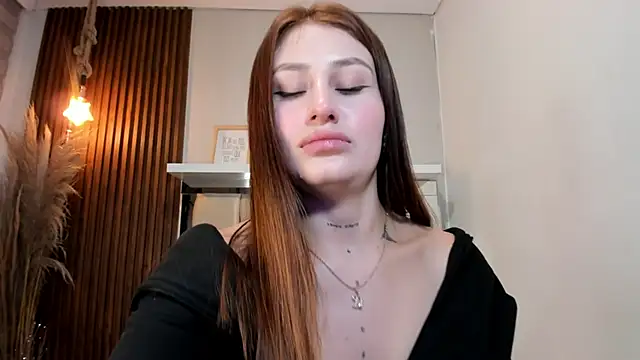 LANA-JONNES online show from January 20, 7:25 am