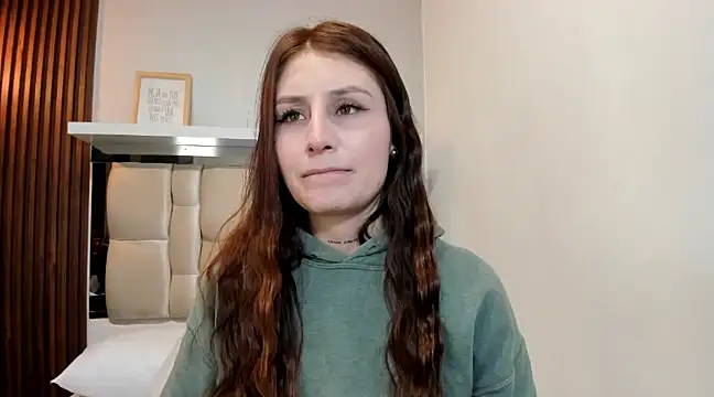 LANA-JONNES online show from February 1, 3:30 am