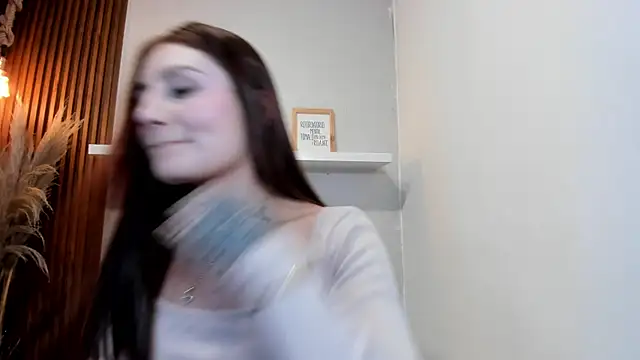 LANA-JONNES online show from November 7, 9:48 pm