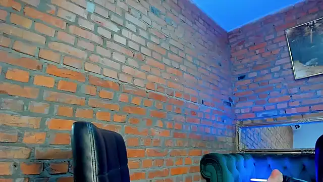 MistressMilana online show from December 20, 3:10 pm