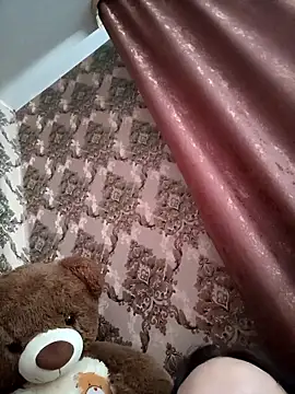 Snapshot of LeilaSaint chatting on November 23, 5:07 am LeilaSaint online show from November 23, 5:07 am