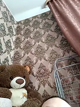 LeilaSaint online show from May 7, 8:52 am