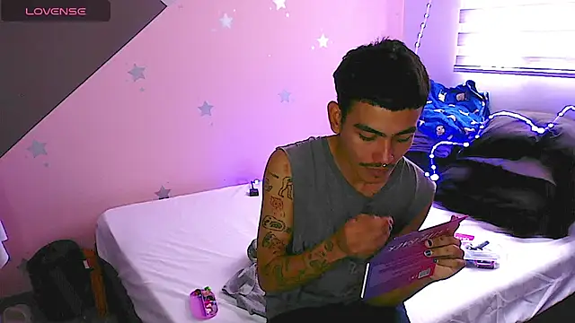 sorry-mom69 online show from December 1, 6:08 pm