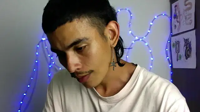 sorry-mom69 online show from November 28, 2:03 am