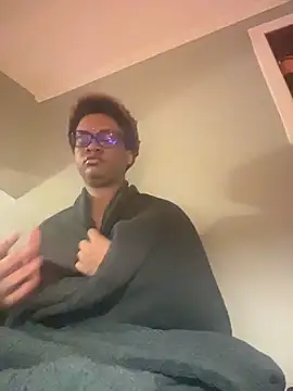 Snapshot of nickytheehawtie chatting on February 25, 9:19 am nickytheehawtie online show from February 25, 9:19 am