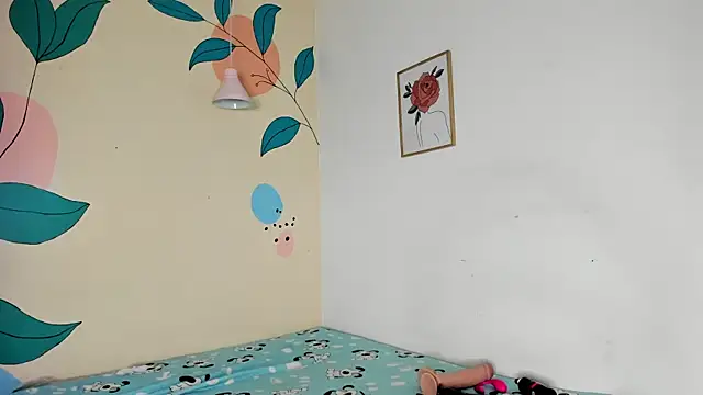 Snapshot of Alondra_zaaens chatting on January 29, 8:04 pm Alondra zaaens online show from January 29, 8:04 pm