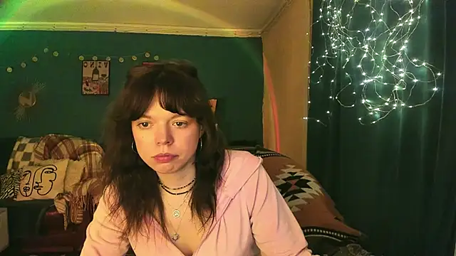 ClancyMorissey online show from March 21, 7:17 pm