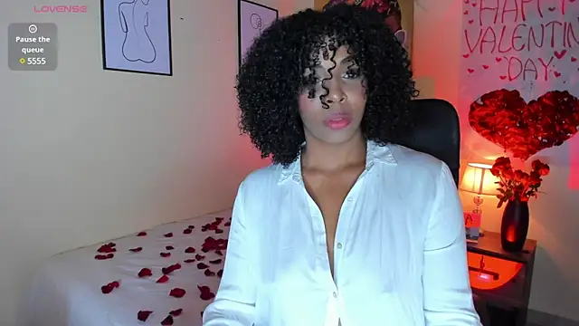 AitanaBrown  online show from February 14, 10:25 pm