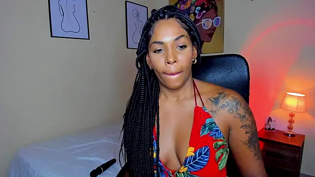 AitanaBrown  online show from January 7, 9:17 pm