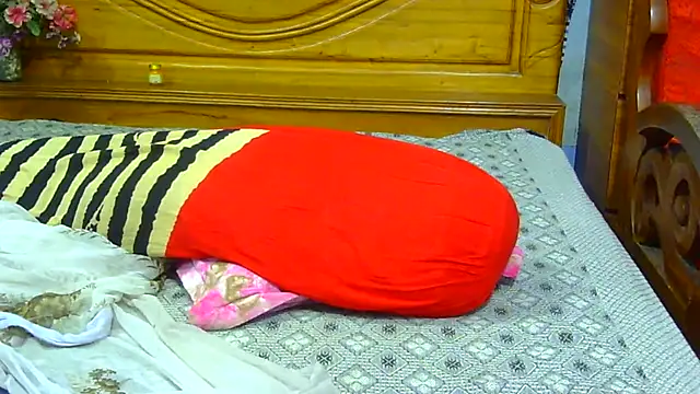 Snapshot of Daneldayna chatting on March 18, 10:15 pm Daneldayna online show from March 18, 10:15 pm