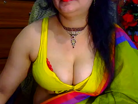 Snapshot of Daneldayna chatting on October 28, 2:26 am Daneldayna online show from October 28, 2:26 am