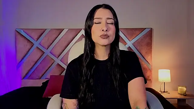  kelly hous36 online show from March 27, 12:38 pm