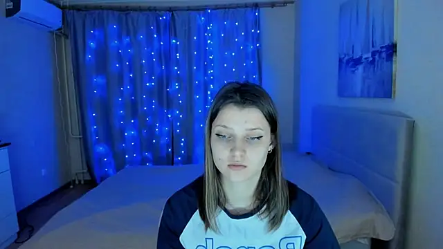 SoniNesti online show from December 11, 3:15 pm