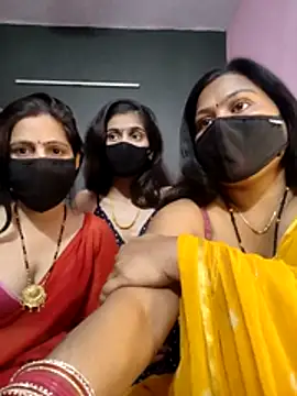 cutee  crazy online show from February 26, 2:27 pm