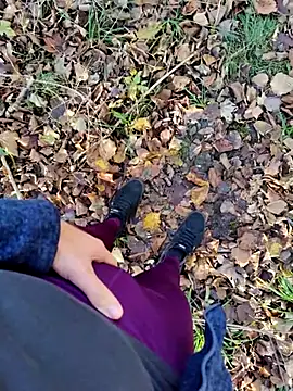 Snapshot of Boring_one chatting on November 3, 1:45 pm Boring one online show from November 3, 1:45 pm