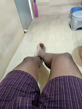 mkmony online show from October 29, 10:28 am