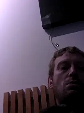 Snapshot of rippedbritish chatting on November 7, 6:30 pm rippedbritish online show from November 7, 6:30 pm