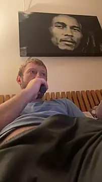 Snapshot of rippedbritish chatting on November 16, 8:36 pm rippedbritish online show from November 16, 8:36 pm