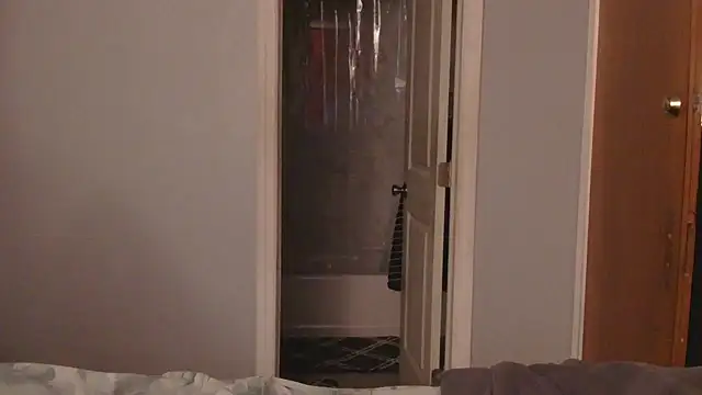 Snapshot of MSweetLindaParks chatting on November 17, 9:26 am MSweetLindaParks online show from November 17, 9:26 am