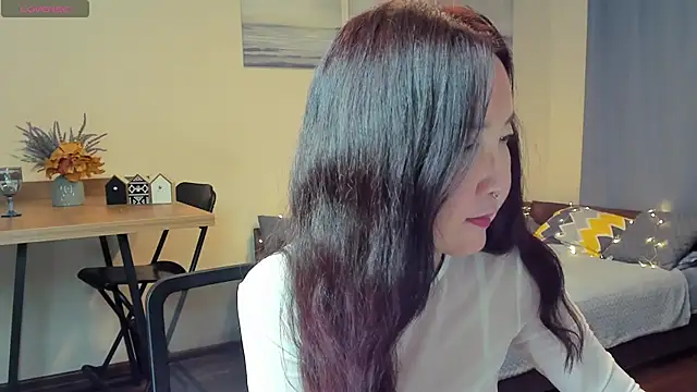 AvroraSakura online show from December 2, 5:04 pm