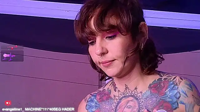 Snapshot of Evangelyne_1 chatting on March 14, 9:43 pm Evangelyne 1 online show from March 14, 9:43 pm