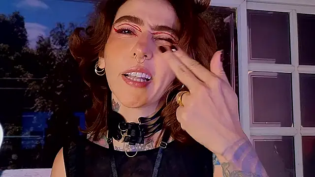 Snapshot of Evangelyne_1 chatting on September 9, 3:55 pm Evangelyne 1 online show from September 9, 3:55 pm