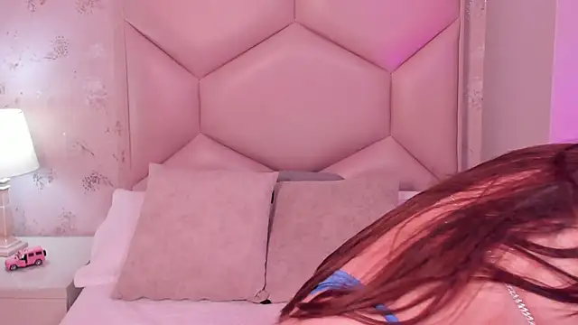 Snapshot of ambar_sullivan chatting on March 20, 11:49 am ambar sullivan online show from March 20, 11:49 am