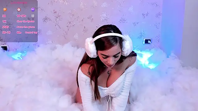 Snapshot of ambar_sullivan chatting on October 25, 10:45 am ambar sullivan online show from October 25, 10:45 am