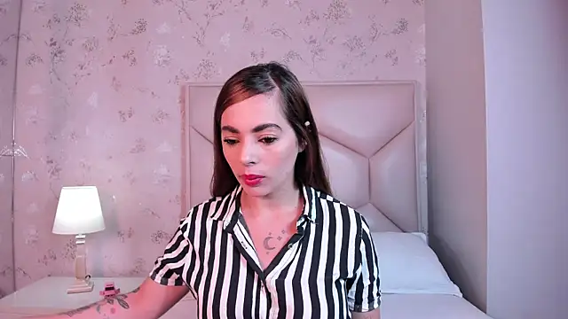 ambar sullivan online show from December 18, 11:38 am