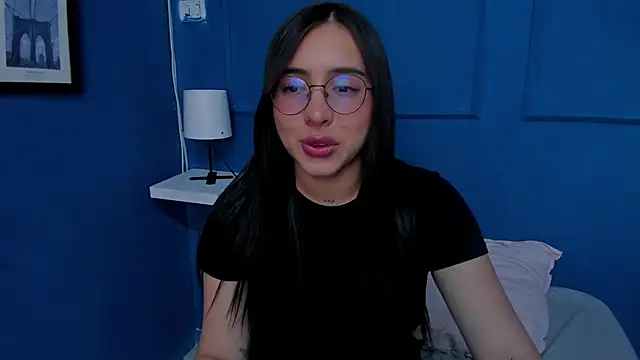 Snapshot of isabella_jade chatting on January 13, 6:38 pm isabella jade online show from January 13, 6:38 pm