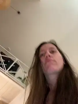 Nicole-Ray online show from March 1, 12:29 pm