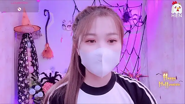 Snapshot of hen237 chatting on October 25, 9:42 pm hen237 online show from October 25, 9:42 pm